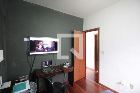 Apartamento à venda com 57m², 2 quartos e 1 vagaQuarto 2
