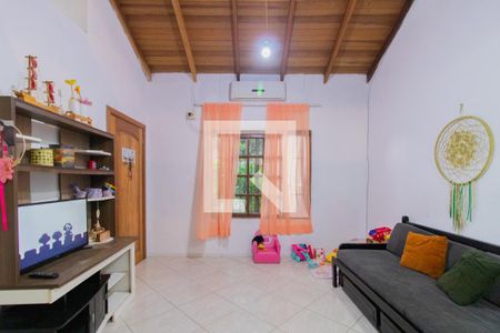 Sala de casa à venda com 3 quartos, 98m² em Campo Novo, Porto Alegre