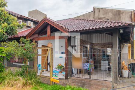 Casa à venda com 98m², 3 quartos e 1 vagaFachada