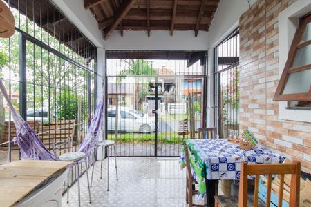 Casa à venda com 98m², 3 quartos e 1 vagaQuintal