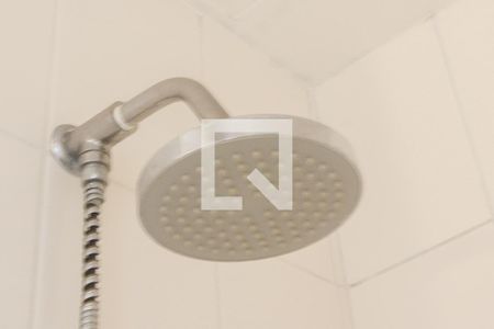 Apartamento para alugar com 51m², 2 quartos e 1 vagaChuveiro