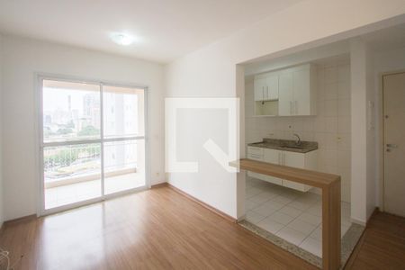 Sala de apartamento para alugar com 2 quartos, 51m² em Santo Amaro, São Paulo