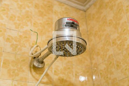 Casa à venda com 270m², 4 quartos e 7 vagas Casa à venda com 270m², 4 quartos e 7 vagasBanheiro Social - Chuveiro