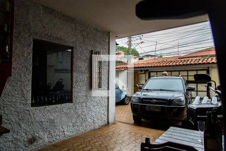 Casa à venda com 270m², 4 quartos e 7 vagas Casa à venda com 270m², 4 quartos e 7 vagasGaragem