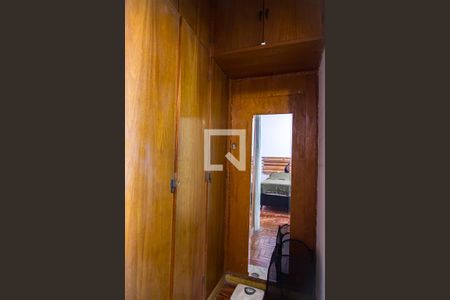 Casa à venda com 270m², 4 quartos e 7 vagas Casa à venda com 270m², 4 quartos e 7 vagasSuíte - Detalhe