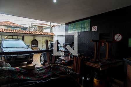 Casa à venda com 270m², 4 quartos e 7 vagas Casa à venda com 270m², 4 quartos e 7 vagasVista do Estúdio