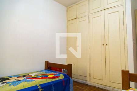 Casa à venda com 270m², 4 quartos e 7 vagas Casa à venda com 270m², 4 quartos e 7 vagasQuarto 3