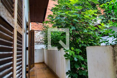 Casa à venda com 270m², 4 quartos e 7 vagas Casa à venda com 270m², 4 quartos e 7 vagasVaranda da Suíte