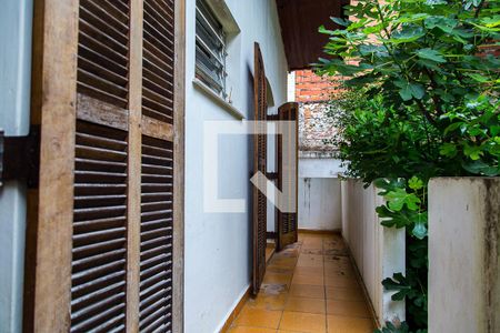 Casa à venda com 270m², 4 quartos e 7 vagas Casa à venda com 270m², 4 quartos e 7 vagasVaranda da Suíte