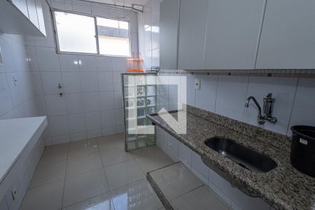 Apartamento à venda com 60m², 2 quartos e 1 vaga Apartamento à venda com 60m², 2 quartos e 1 vagaCozinha