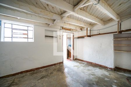 Casa para alugar com 140m², 2 quartos e sem vaga Casa para alugar com 140m², 2 quartos e sem vagaPorão
