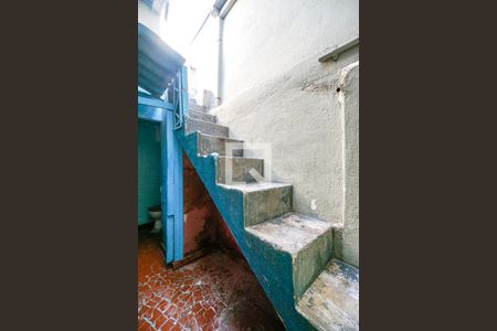 Casa para alugar com 140m², 2 quartos e sem vaga Casa para alugar com 140m², 2 quartos e sem vagaEscada do terraço