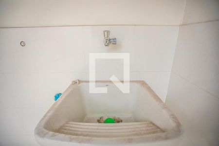 Apartamento à venda com 78m², 2 quartos e sem vaga Apartamento à venda com 78m², 2 quartos e sem vagaÁrea de Serviço - Torneira