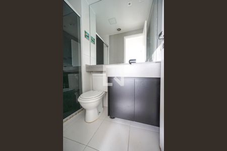 Apartamento para alugar com 60m², 2 quartos e 1 vaga Apartamento para alugar com 60m², 2 quartos e 1 vagaBanheiro social