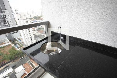 Apartamento à venda com 73m², 2 quartos e 1 vagaVaranda