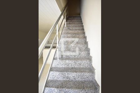 Escada de apartamento para alugar com 2 quartos, 92m² em Campo Grande, Rio de Janeiro