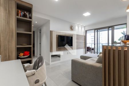 Apartamento à venda com 71m², 2 quartos e 1 vagaSala