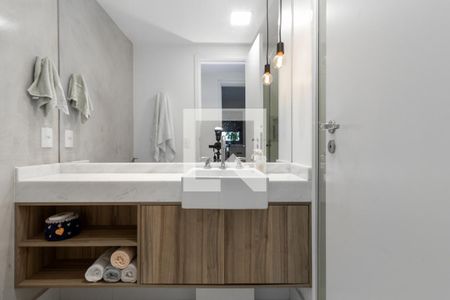 Apartamento à venda com 71m², 2 quartos e 1 vagaBanheiro 2