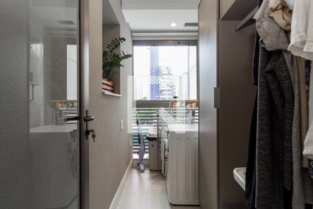 Apartamento à venda com 71m², 2 quartos e 1 vagaÁrea de Serviço