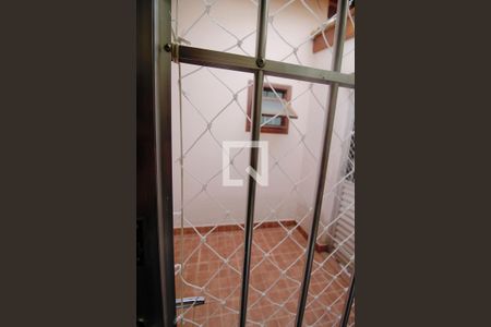 Casa à venda com 180m², 3 quartos e 2 vagas Casa à venda com 180m², 3 quartos e 2 vagasÁrea de Serviço