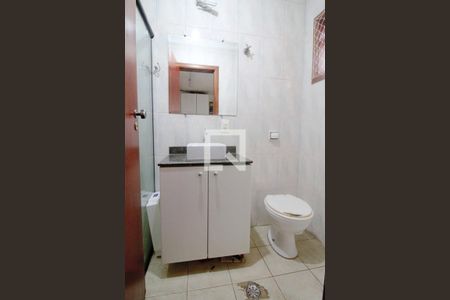 Casa à venda com 180m², 3 quartos e 2 vagas Casa à venda com 180m², 3 quartos e 2 vagasBanheiro da Suíte 3