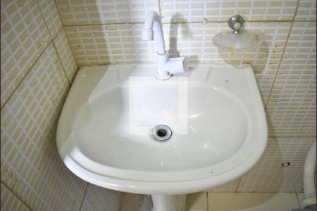 Casa para alugar com 48m², 1 quarto e sem vagaPia