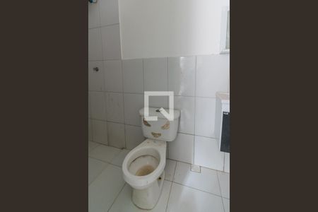 Banheiro de kitnet/studio à venda com 1 quarto, 25m² em Parada de Lucas, Rio de Janeiro