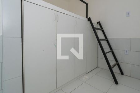 Kitnet - Armário de kitnet/studio à venda com 1 quarto, 25m² em Parada de Lucas, Rio de Janeiro