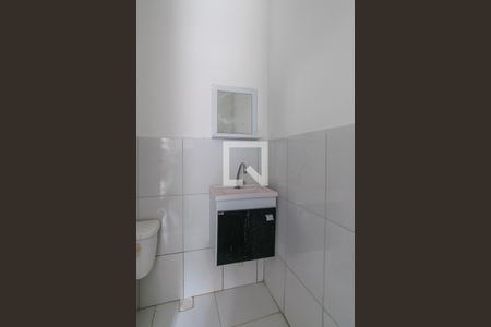 Banheiro de kitnet/studio à venda com 1 quarto, 25m² em Parada de Lucas, Rio de Janeiro
