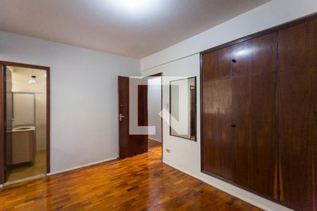 Suite de apartamento para alugar com 3 quartos, 130m² em Lidice, Uberlândia