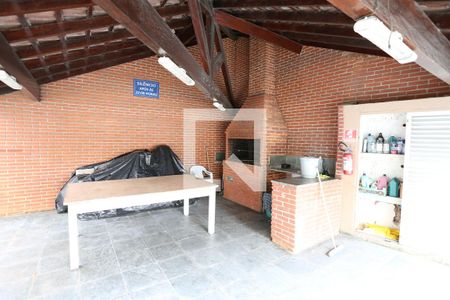 Apartamento para alugar com 67m², 2 quartos e 1 vagaÁrea comum - Churrasqueira