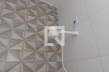 Banheiro de kitnet/studio à venda com 1 quarto, 25m² em Parada de Lucas, Rio de Janeiro