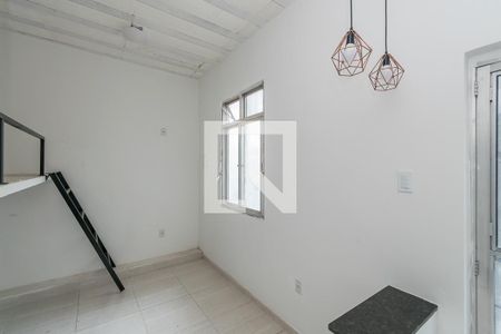 Kitnet de kitnet/studio à venda com 1 quarto, 25m² em Parada de Lucas, Rio de Janeiro