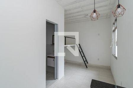 Kitnet de kitnet/studio à venda com 1 quarto, 25m² em Parada de Lucas, Rio de Janeiro