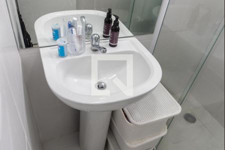 Apartamento para alugar com 56m², 2 quartos e 1 vaga Apartamento para alugar com 56m², 2 quartos e 1 vagaBanheiro da Suíte