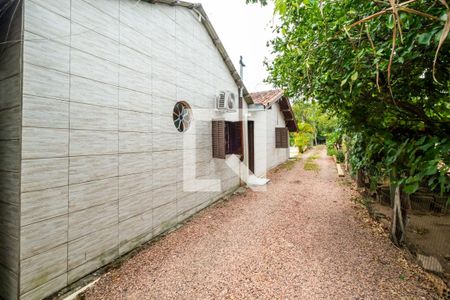 Casa à venda com 100m², 3 quartos e 3 vagas Casa à venda com 100m², 3 quartos e 3 vagasÁrea externa