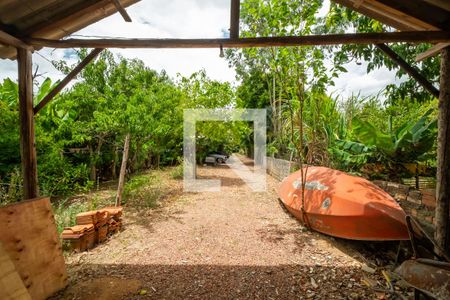 Casa à venda com 100m², 3 quartos e 3 vagas Casa à venda com 100m², 3 quartos e 3 vagasQuintal