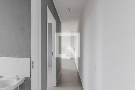 Corredor de apartamento para alugar com 2 quartos, 43m² em Vila Cristália, São Paulo