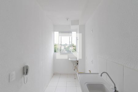 Cozinha de apartamento para alugar com 2 quartos, 43m² em Vila Cristália, São Paulo