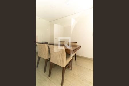 Apartamento para alugar com 64m², 2 quartos e 1 vaga Apartamento para alugar com 64m², 2 quartos e 1 vagaSala de Reunião