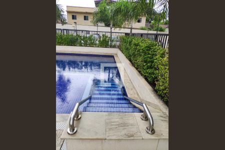 Apartamento para alugar com 48m², 2 quartos e 1 vaga Apartamento para alugar com 48m², 2 quartos e 1 vagaÁrea comum - Piscina