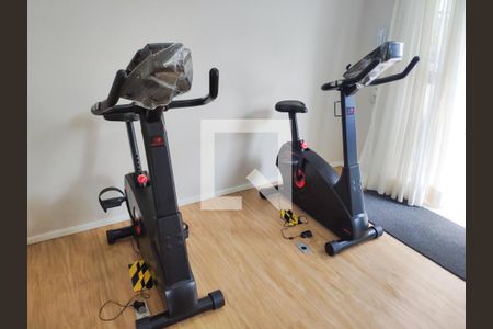 Apartamento para alugar com 48m², 2 quartos e 1 vaga Apartamento para alugar com 48m², 2 quartos e 1 vagaÁrea comum - Academia