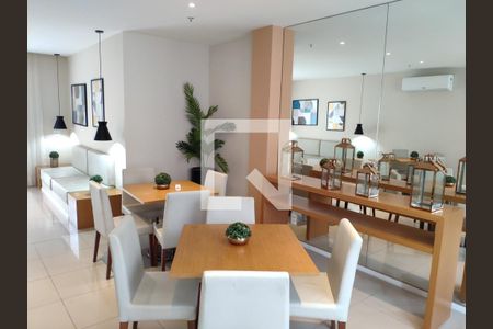 Apartamento para alugar com 48m², 2 quartos e 1 vaga Apartamento para alugar com 48m², 2 quartos e 1 vagaÁrea comum - Salão de festas