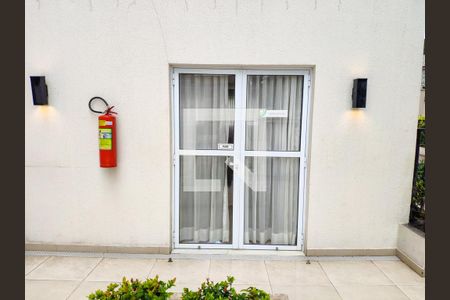 Apartamento para alugar com 48m², 2 quartos e 1 vaga Apartamento para alugar com 48m², 2 quartos e 1 vagaÁrea comum - Salão de festas