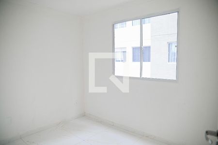Quarto 2 de apartamento para alugar com 2 quartos, 43m² em Vila Cristalia, São Paulo