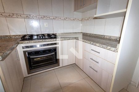 Casa de condomínio para alugar com 64m², 2 quartos e 1 vagaCozinha - Armários