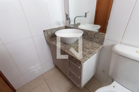 Casa de condomínio para alugar com 64m², 2 quartos e 1 vagaBanheiro da Suíte 2