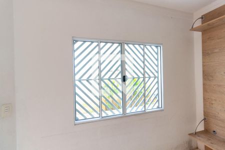 Sala de casa de condomínio à venda com 2 quartos, 64m² em Vila Sílvia, São Paulo