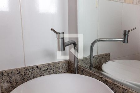 Casa de condomínio para alugar com 64m², 2 quartos e 1 vagaBanheiro - torneira