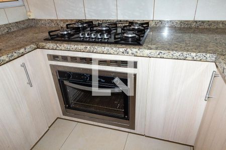 Casa de condomínio para alugar com 64m², 2 quartos e 1 vagaCozinha